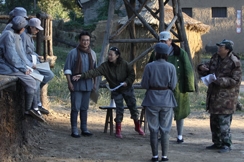 《战地黄花分外香》收官 军旅剧精品获赞