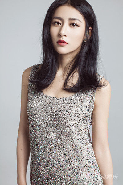 《粉领女郎》开拍 贾青化身职场杜拉拉