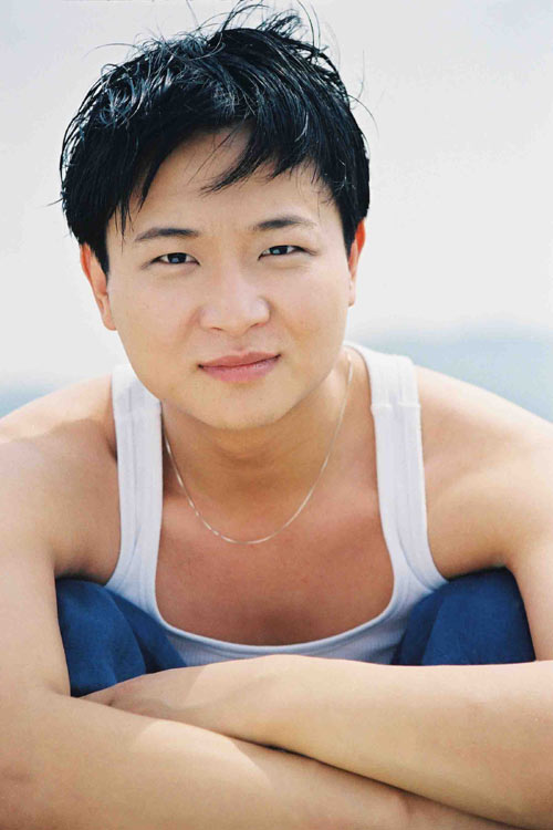 资料图片侯煜帅气写真14