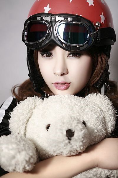 资料介绍戏王之王主演寇娜