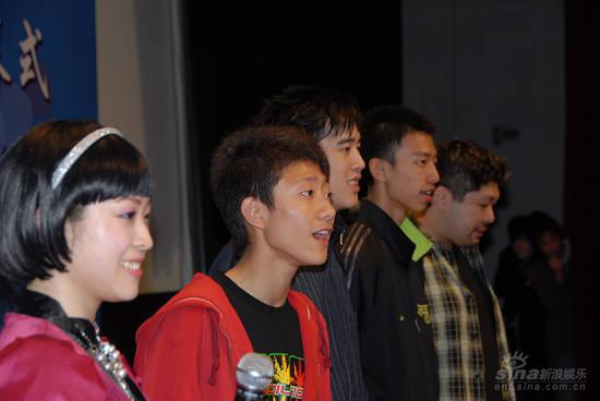 《扣篮对决》为北京大学生电影节上海会场开幕