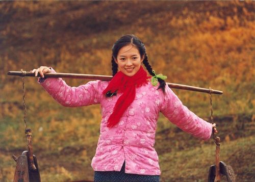 《我的父亲母亲》饰演招娣