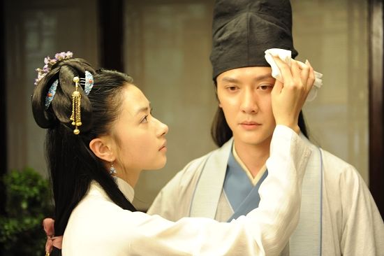 《柳如是》上映 冯绍峰牵手万茜谱传奇爱恋