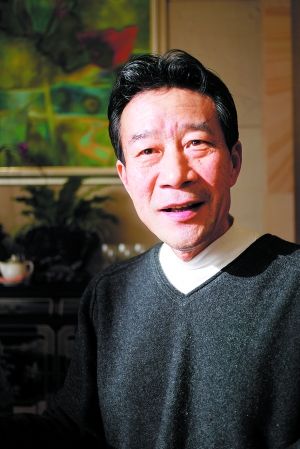 陈道明扮演的蒋介石以及李雪健扮演的河南省主席李培基撑起了整个戏的