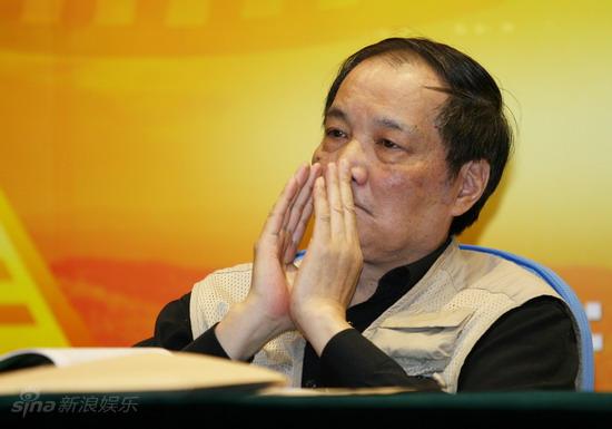 图文人物传记片观摩研讨会郑洞天