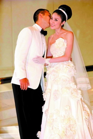 2008娱乐圈名词大起底:亲爱的戴上婚戒吧(2)