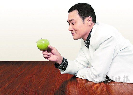 梁家辉结了婚就要坚持到底图