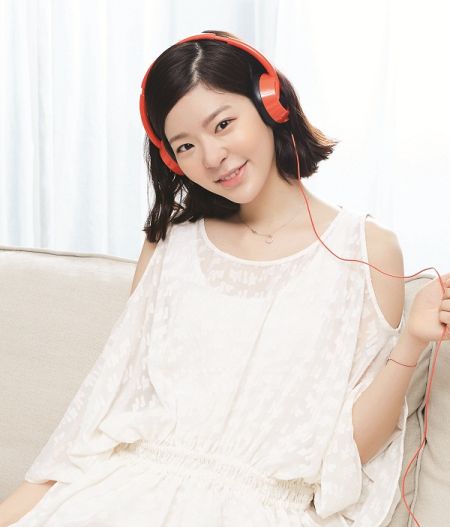 韩歌手张才人甜美代言 笑容清新怡人(图)_影音娱乐_新浪网