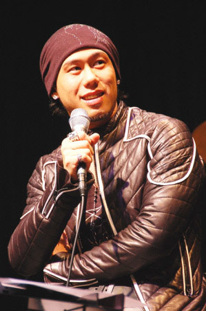 化学超男子川田要与当红模特儿闪电结婚(附图)