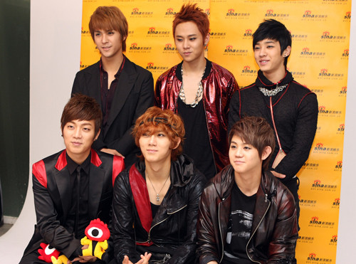 图文韩国组合beast新浪专访beast新浪专访