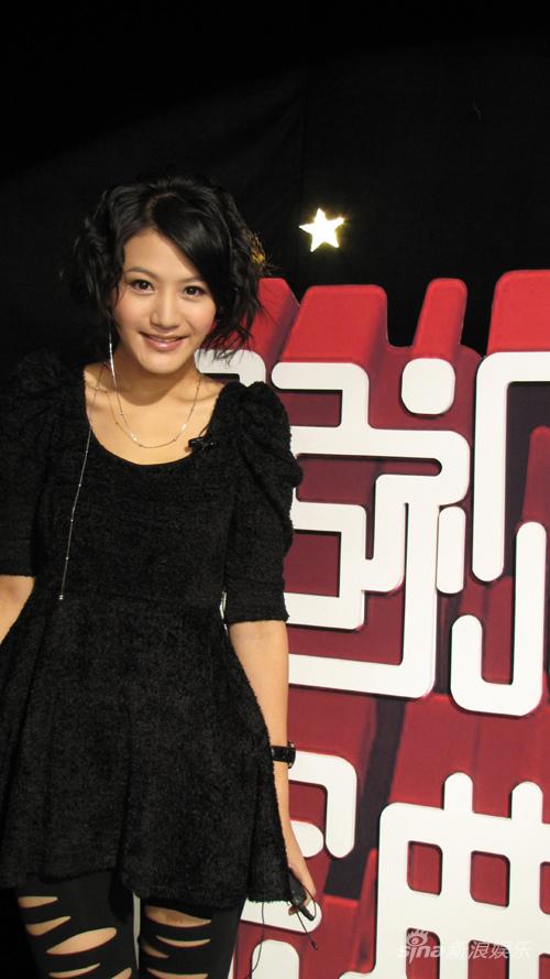 杨渝渝做客访谈节目 透露结婚对象要求_影音娱乐_新浪网