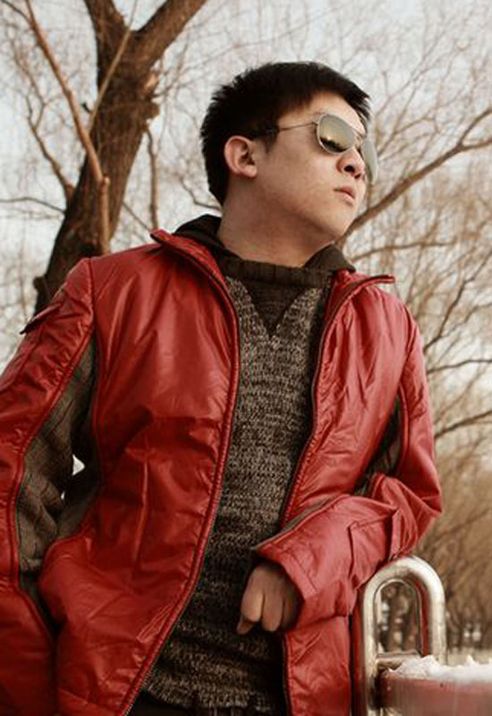 李淼工作连轴转 多栖才艺露锋芒(图)