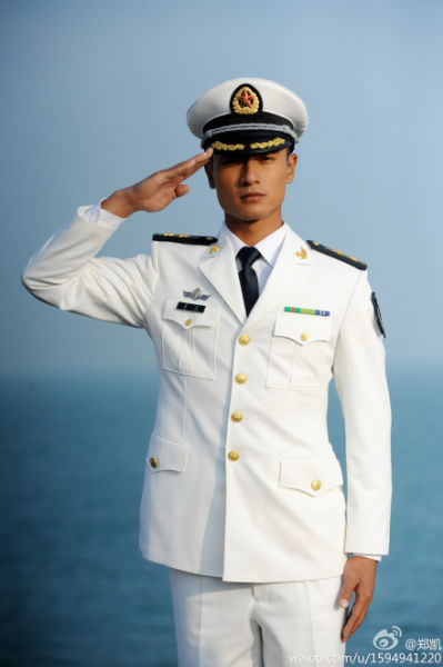中国海军军官常服图片