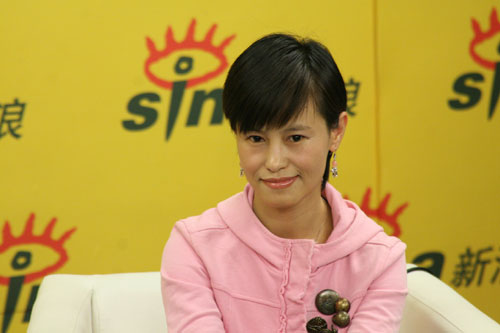 图文乔任梁做客bq周刊记者王江月