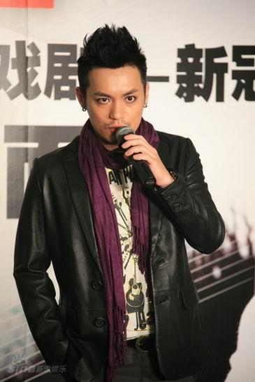 范逸臣：《海角七号》给我带来很多广告(组图)_影音娱乐_新浪网