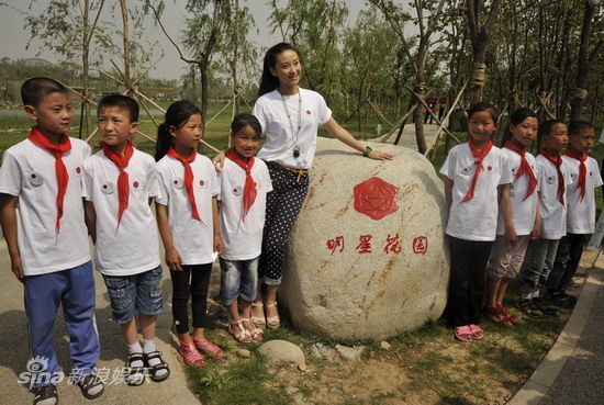 苗圃儿子有多大图片