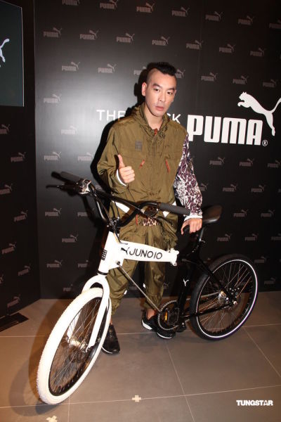 麦浚龙(微博)昨出席一春夏服装发布会,席间更播放他为品牌拍摄的一