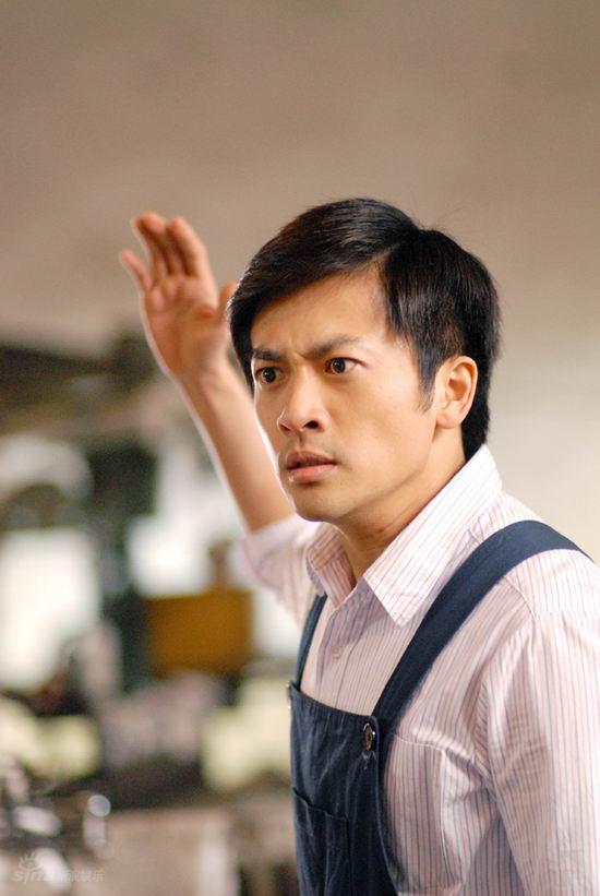 资料图片电视剧大镇反陈龙拍摄剧照2