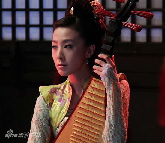 资料图片:《民国恩仇录》主角-张乐饰小英