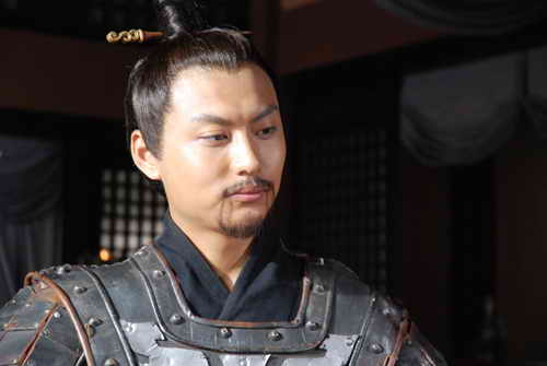 兵圣连日夜战侯京健心系李大钊之热播