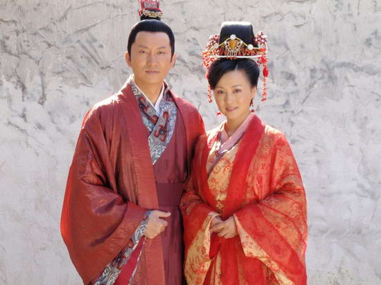 刘芳毓结婚照图片