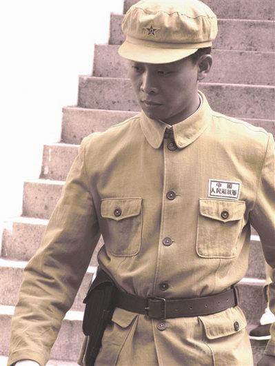 青山"从"可爱憨厚"的史班长,"邋遢猥琐"的孟烦了到"儒雅爱国"的何莫修