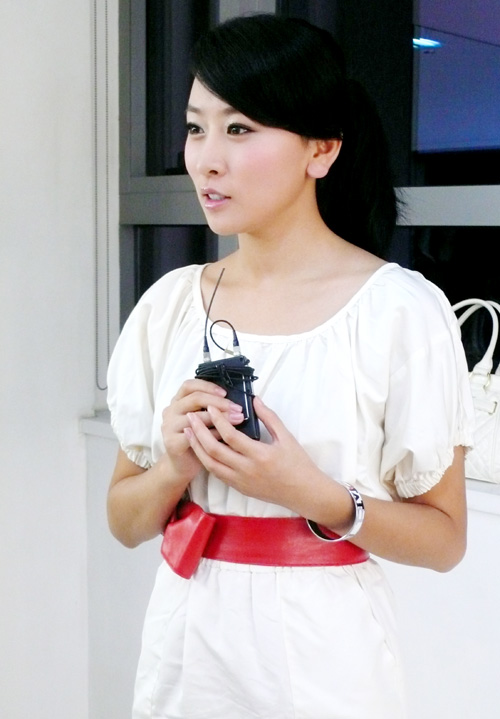 毛俊杰做客天下女人美女裴娜对抗丑女无敌