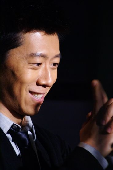 夏雨《我们这拨人》首演富二代 展不羁性格(图)