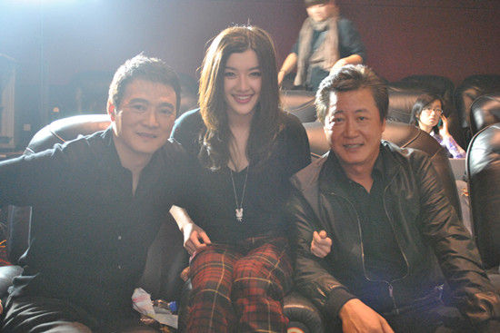 男人帮天津将播冯丹滢因戏结缘赵宝刚