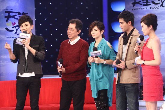 首映礼大左拷问周渝民星座剖析获ella肯定