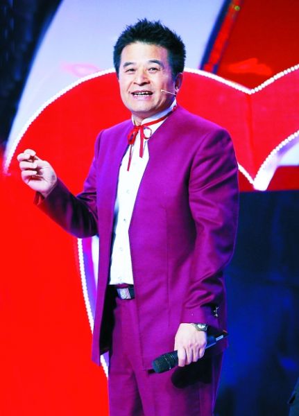 毕福剑首次担纲春晚主持 龙年有望搭档董卿