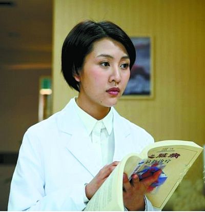 刘思言谈合作男星:霍建华帅翻王志文萌翻(图)