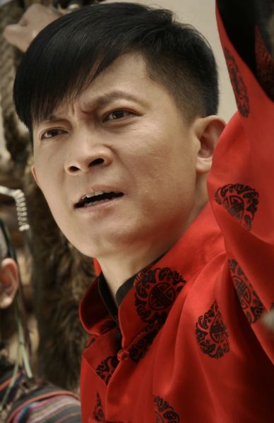 杨志刚饰演梅贤祖