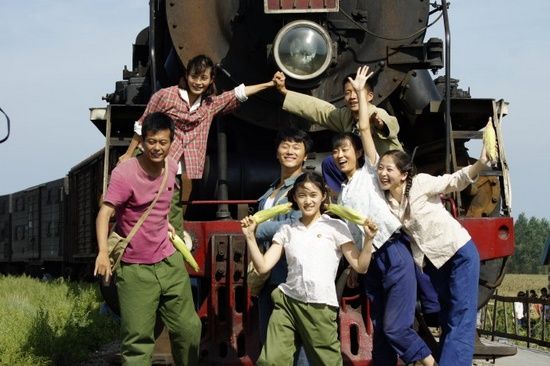 电影局,山东影视集团投资拍摄的大型电视连续剧《知青》在央视一套档