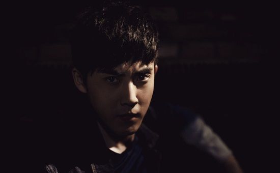 《花非花雾非雾》张睿苦练钢琴(附图)