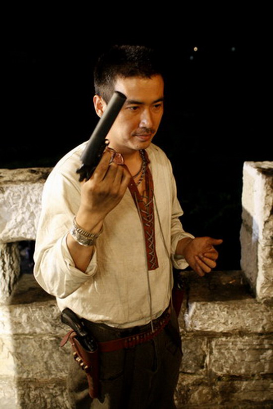 而议论的焦点则大多集中在剧中饰演提篮洞土匪头子刘大卯的演员柳云龙