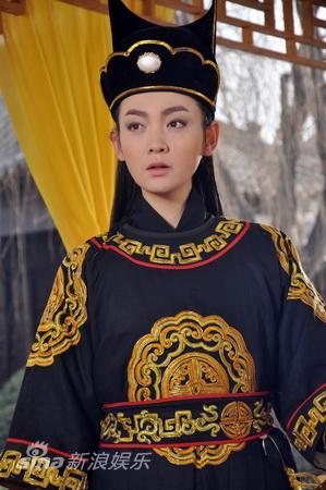 图文:《包青天之碧血丹心》热拍-崔波饰演惠娘