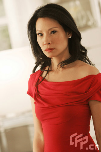 组图黑金家族床戏惹火刘玉玲美艳动人