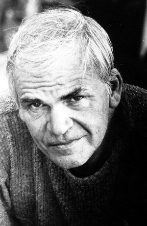 11位文豪抗议诽谤昆德拉