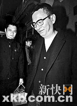 王家卫(右)与张叔平