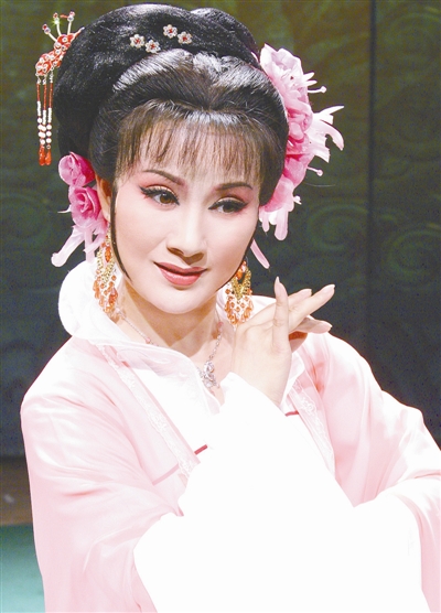 《情探》是傅全香,陸錦花兩位藝術家52年前首演的劇目,在當時的越劇界