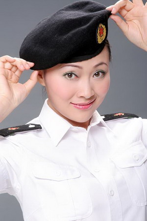 演员简介:曾小燕