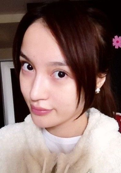 赵晨妍推牵牛花mv微博发素颜照清新图