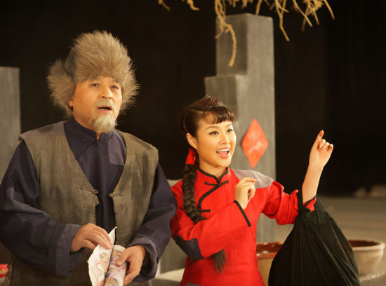 春天发新歌 和毕福剑合拍《白毛女》mv
