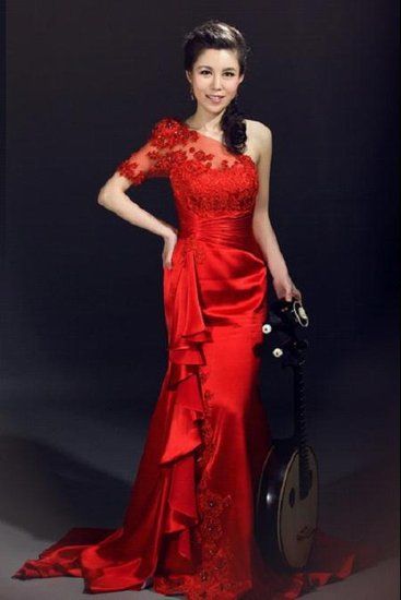 青年阮演奏家赵玥赵玥在中央音乐学院举办个人独奏音乐会日前,青年阮