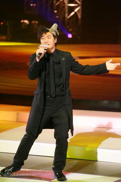 台湾唱跳男歌手图片