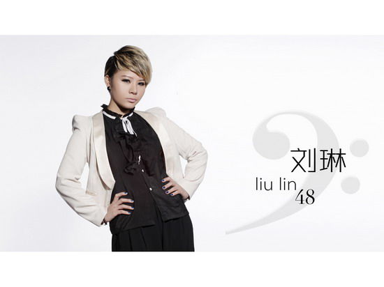 图文:快乐女声广州唱区10强-刘琳