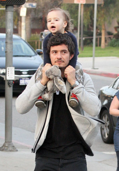 奥兰多-布鲁姆和儿子弗林