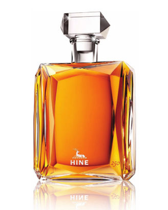 御鹿推出9000英镑天价干邑