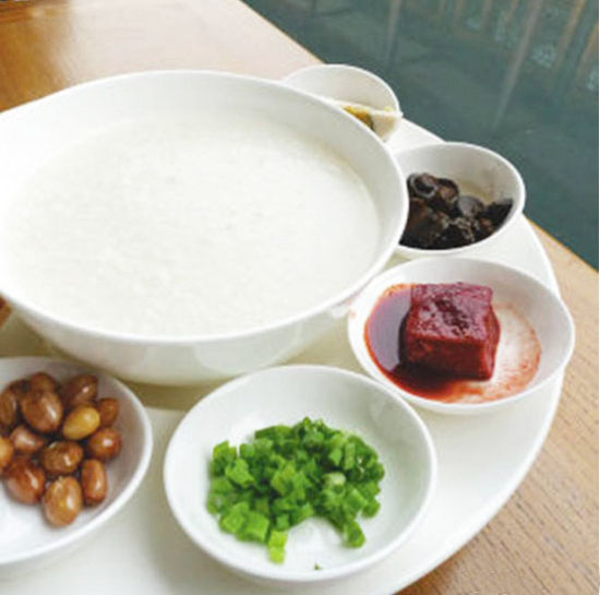 白粥 小菜早餐